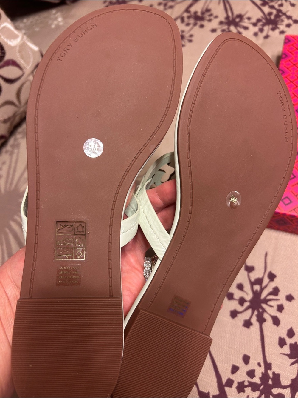 Tory Burch White Patent Leather Miller Thong Sandals - Picture 2 of 7